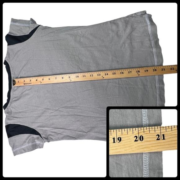 LAT Ladies Game Day Lace Up Short Sleeve Tee Shirt Size S Titanium White Black - Picture 10 of 12